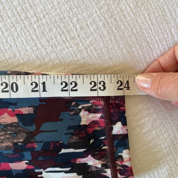 Sweaty Betty Leggings, Size Medium - Picture 5 of 8